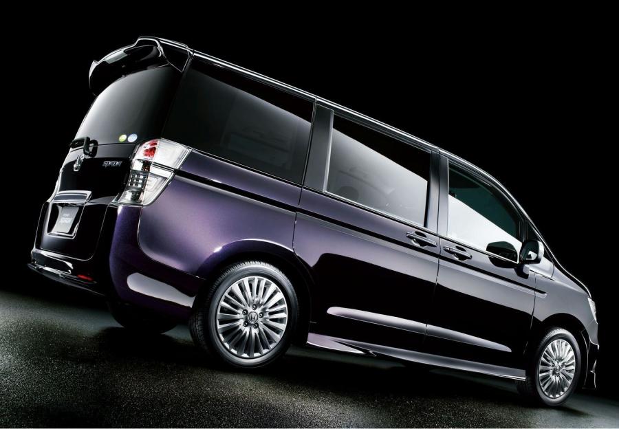  Honda StepWGN 2010 года  (фото 4 из 17)